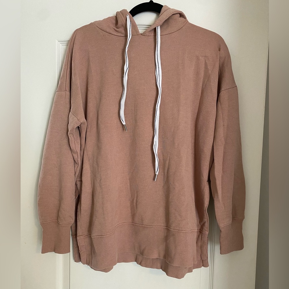 size medium, aerie hoodie